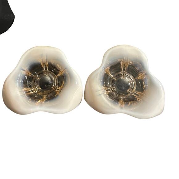 2 Duncan Miller Pink Opalescent Flower Candle Holders - Picture 3 of 5